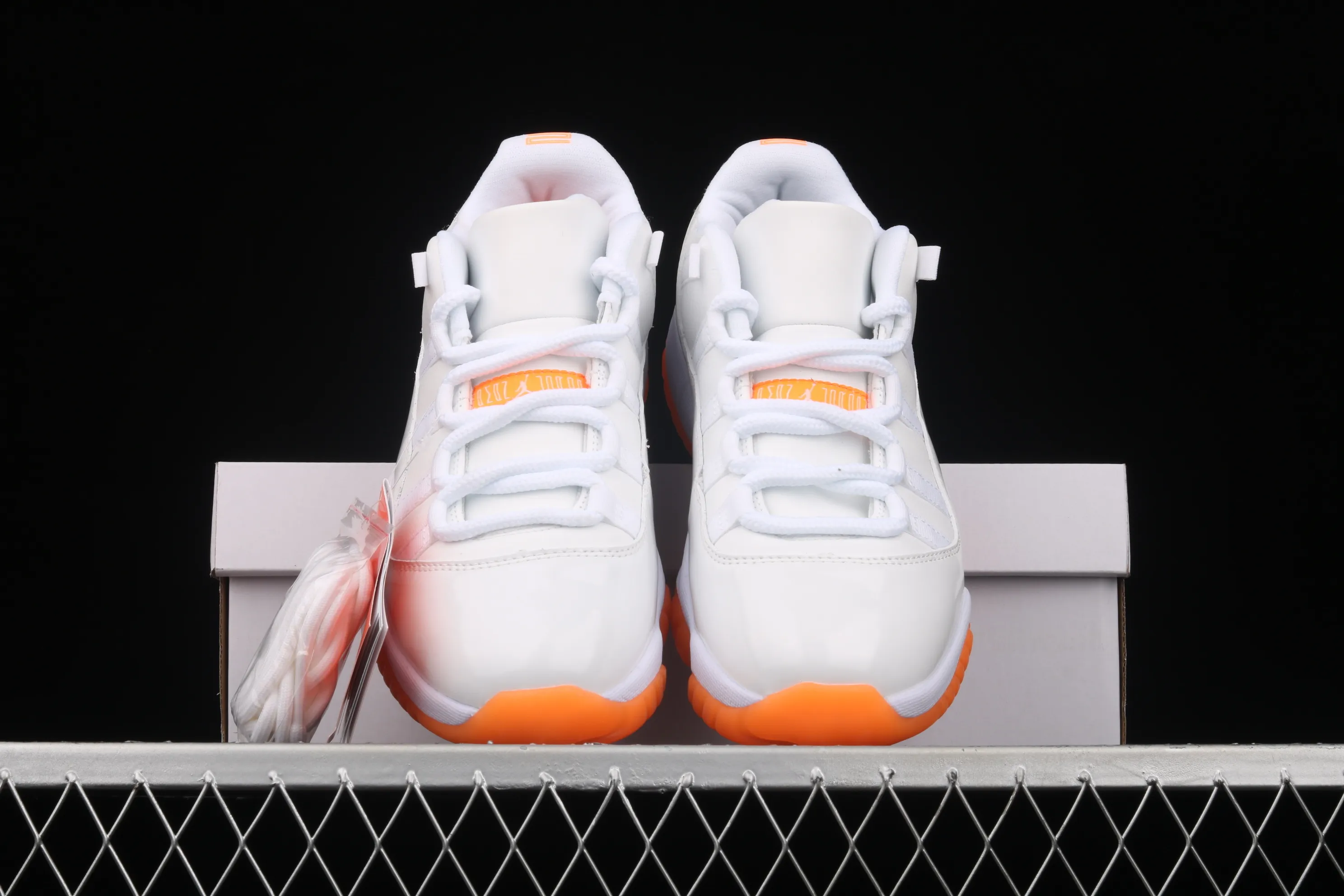 All Categories Air Jordan Jordan Series Basketball Shoes Air Jordan 11